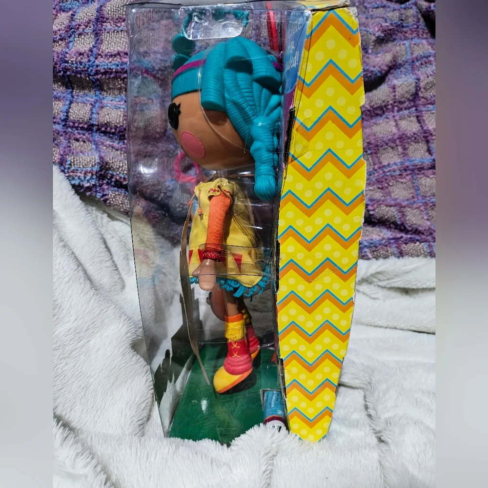 Lalaloopsy "Feather-Tell-a-tale" Original Full Size Doll/New In Box! - Picture 3 of 6